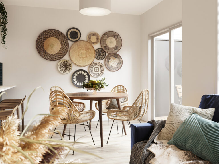 Pearl interior dining