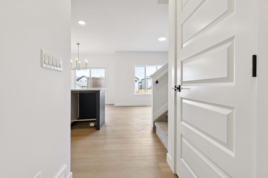 9239 230 St NW 5