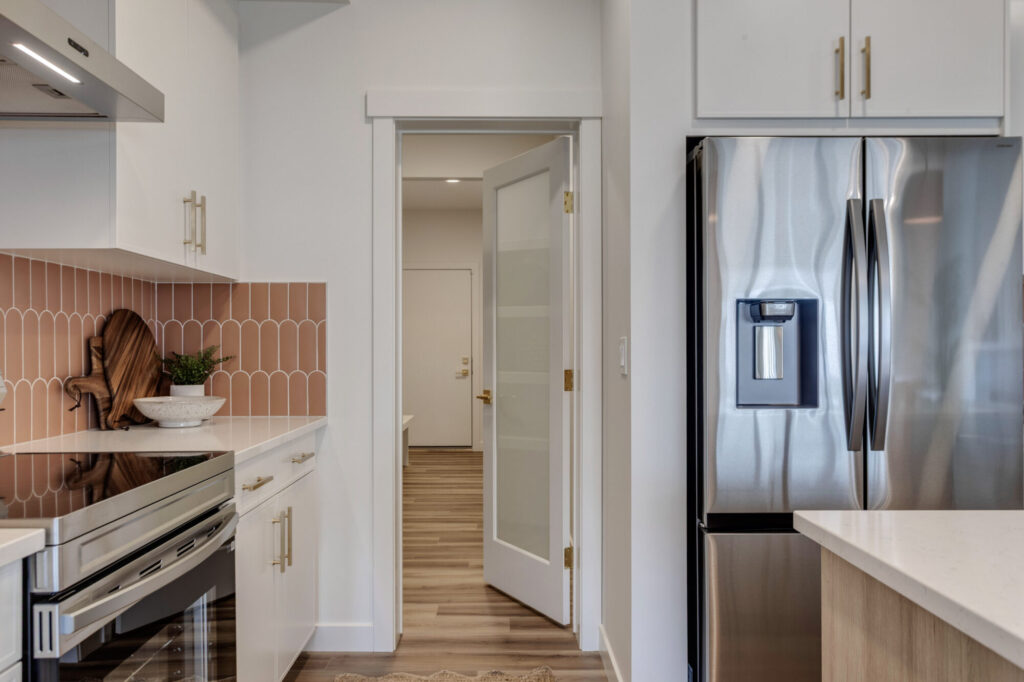 9303 229 St NW 001a4509v2