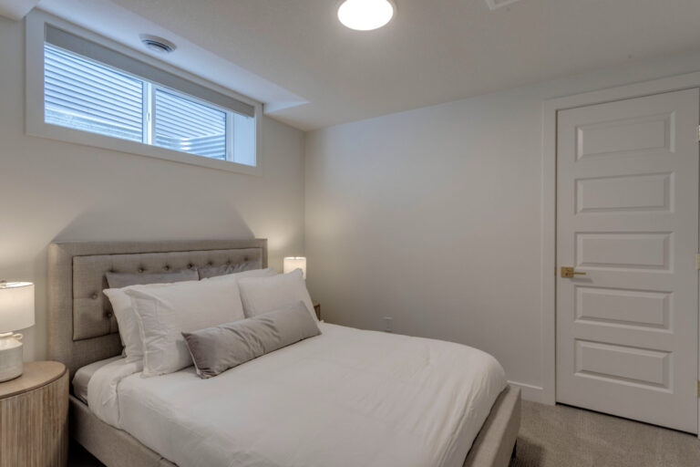 9303 229 St NW 001a4593v2