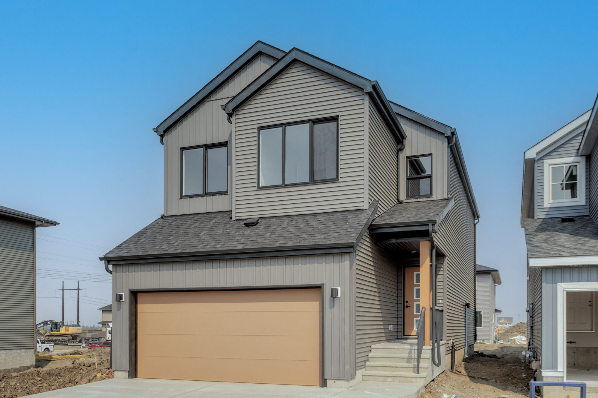 2819 191 St NW Exterior